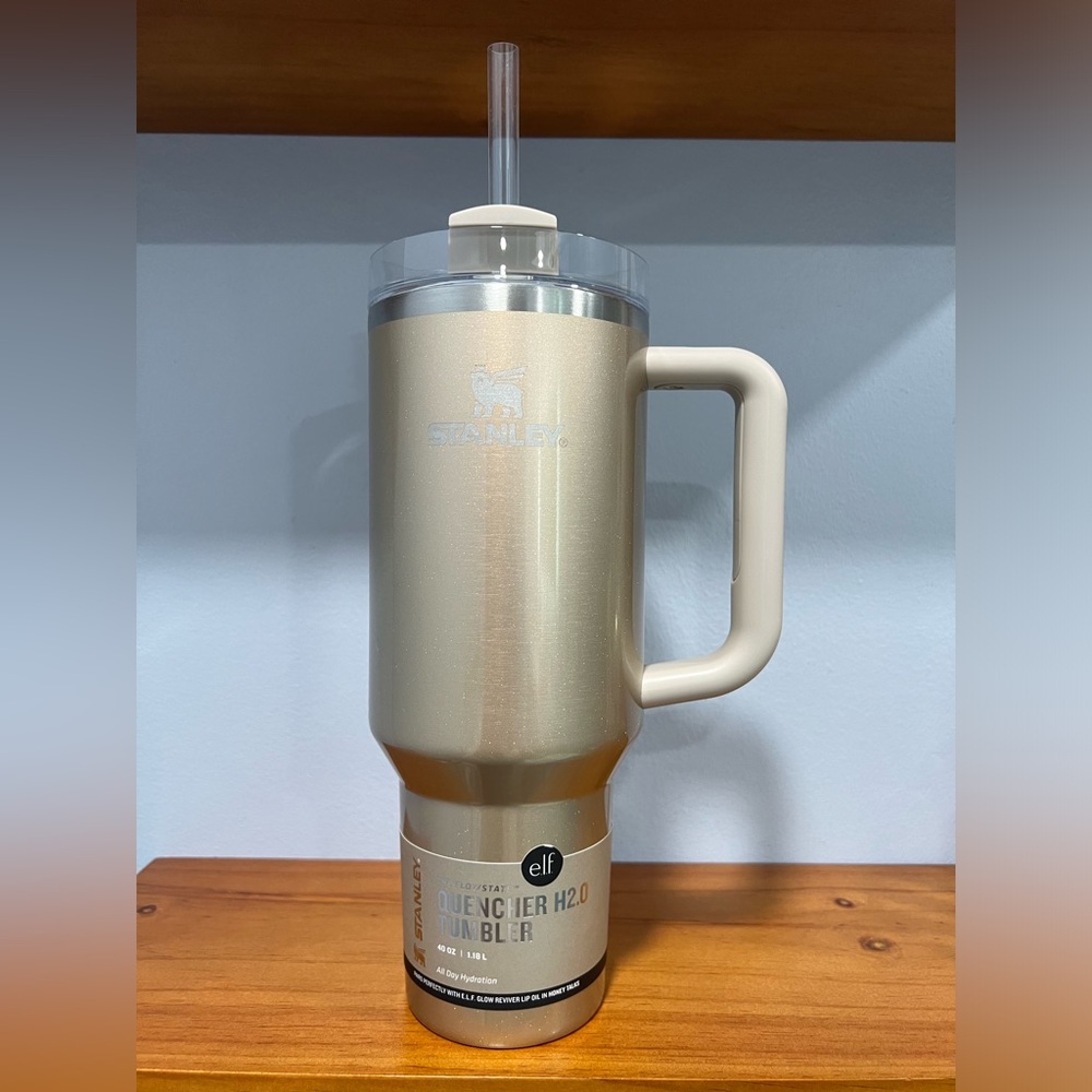 STANLEY NIB 40 oz Stainless Steel H2.0 FlowState Tumbler Honey Talks E.L.F